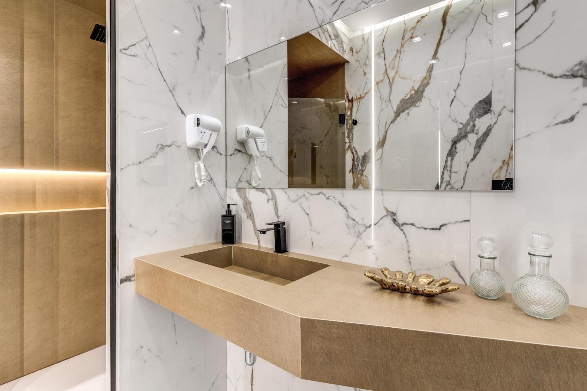 Atarooms Suites Napoli Екстер'єр фото