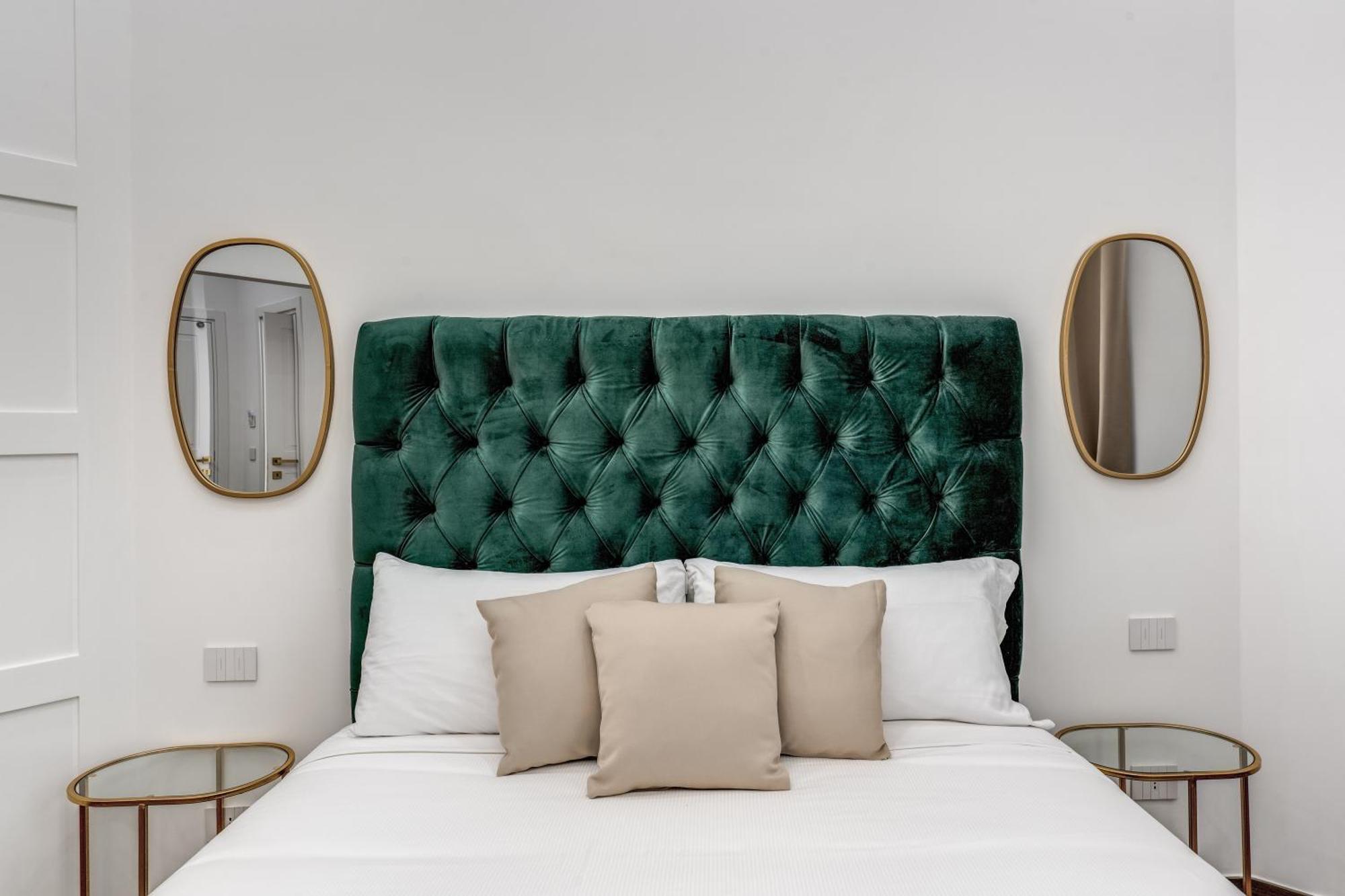 Atarooms Suites Napoli Екстер'єр фото